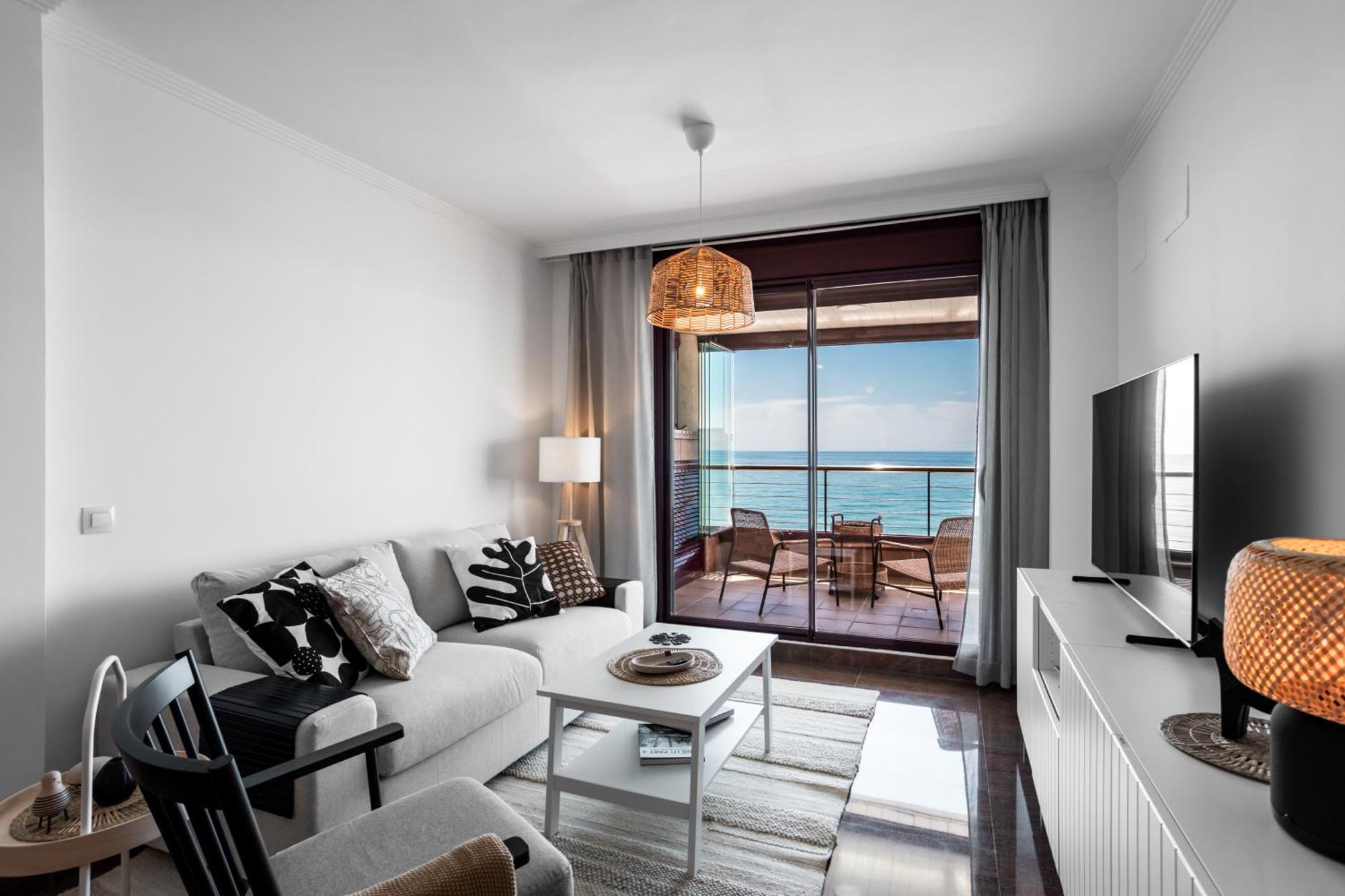 Buenavista Lifestyle By Sur Suites Fuengirola Exterior photo